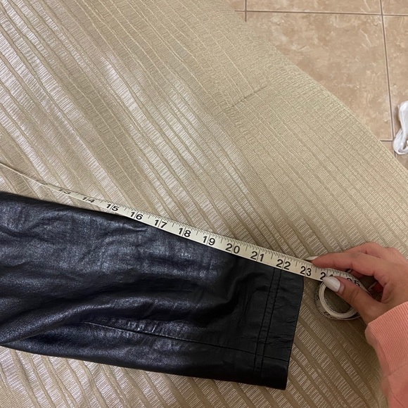 Real leather black jacket - Picture 7 of 10